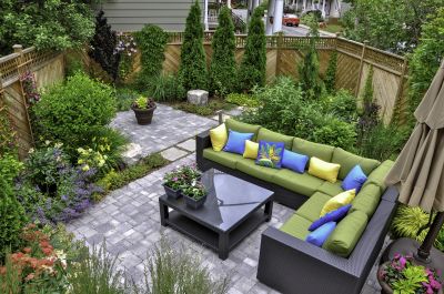 Custom Outdoor Living Spaces