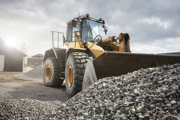 Driveway Gravel Delivery in Irvine