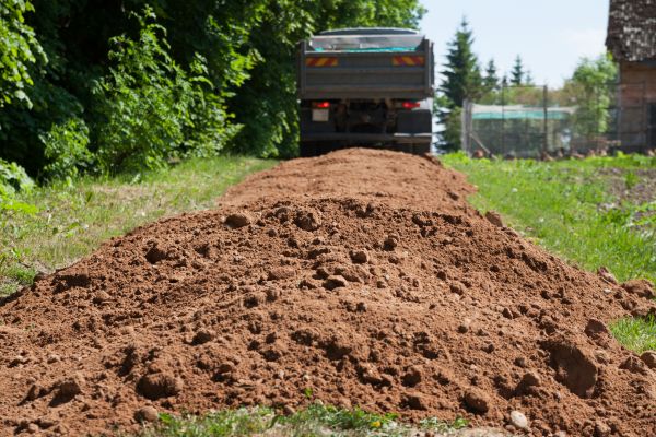 Residential Soil Delivery in Irvine