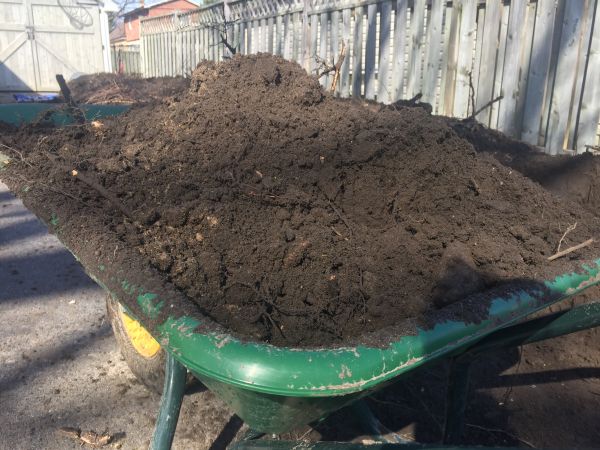 Residential Dirt Delivery in Irvine