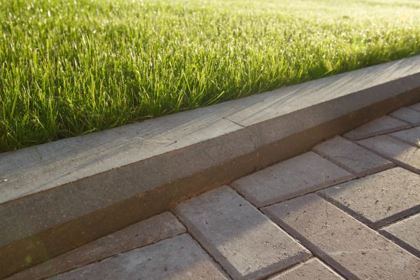 Lawn Edging Replacement in Irvine
