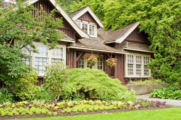 Log Home Landscaping in Irvine
